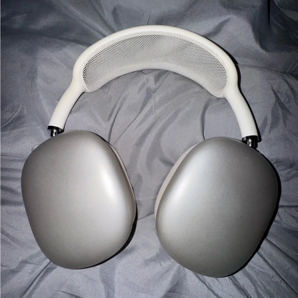 Apple AirPods Max